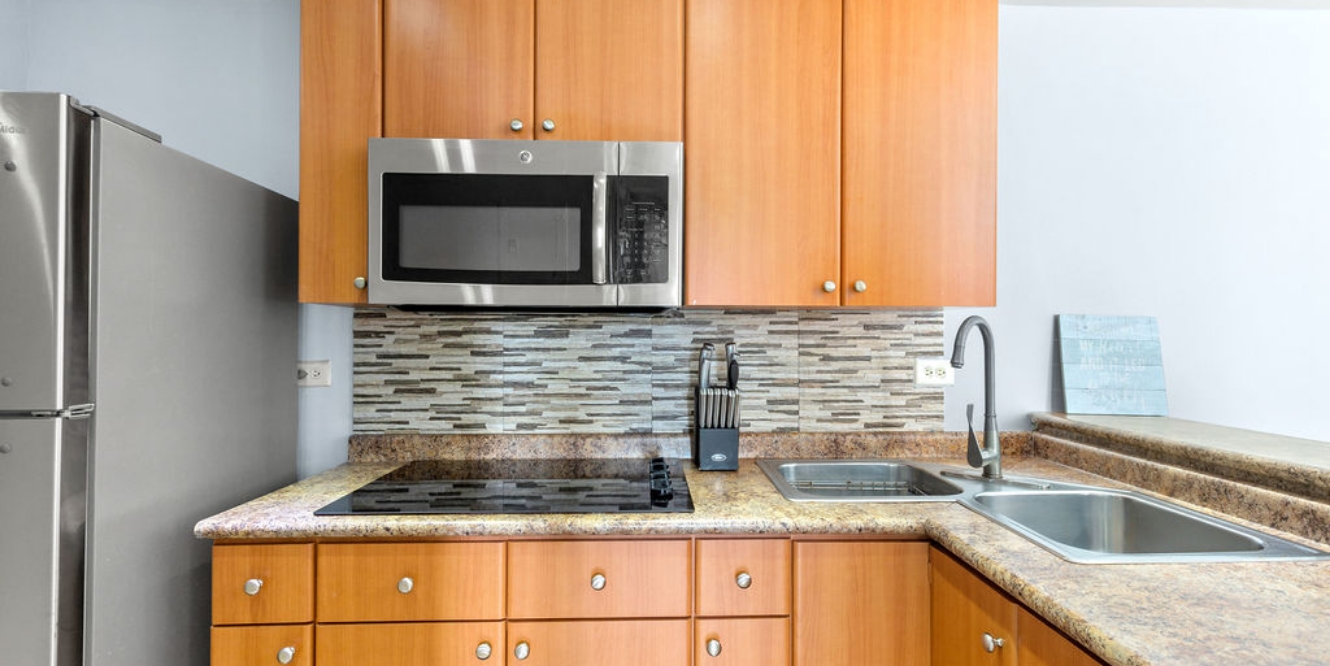 Ocean Realty PR | 17C
