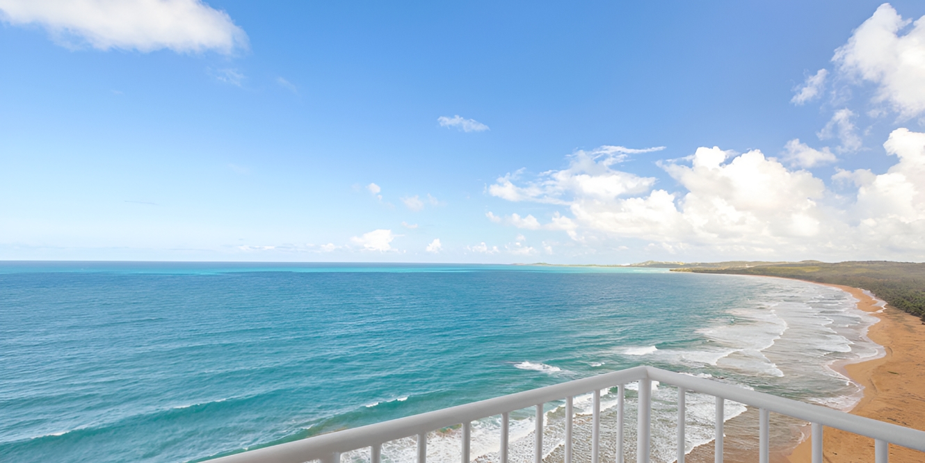 Ocean Realty PR | 17C