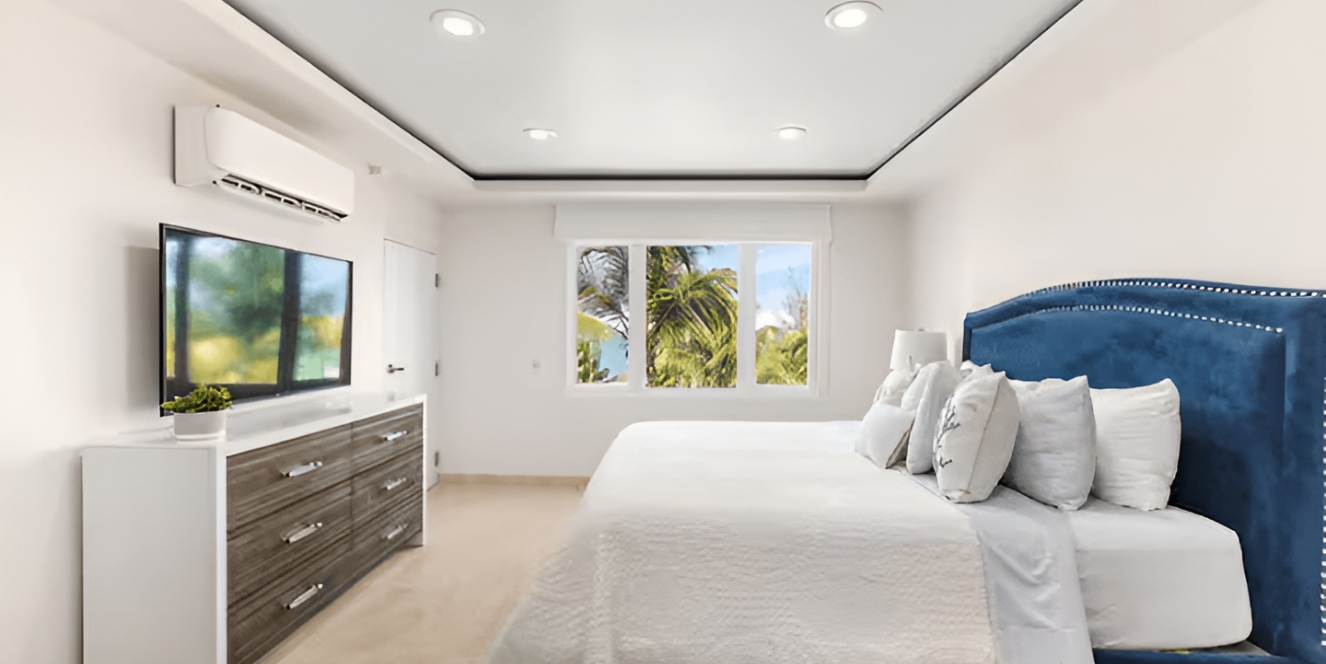 Ocean Realty PR | Revitalized Beachfront Villa